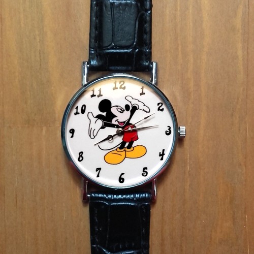 Montre neuve mickey - neuve,