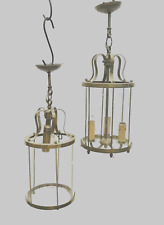 fausse paire de lanternes