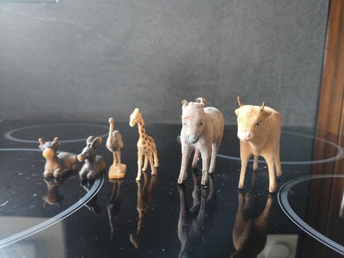 Lot animaux dont - 6, 2