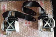 PAIRE DE 2 CEINTURES FERRARI 458 - 00726933000 EXCELLENTES CONDITIONS ORIGINAL