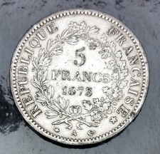 Curiosité faux pour servir - pour,