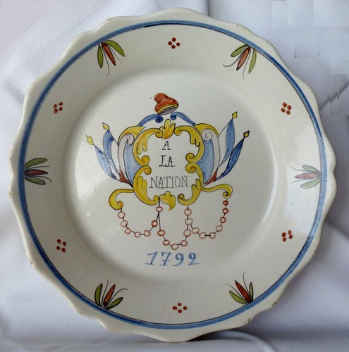Assiette révolution - assiette,