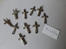 lot  de 10 CROIX   à Christ