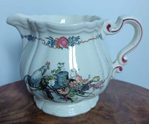 Ancien joli pot - à, lait