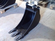 Godet de 300mm axes 35mm pour