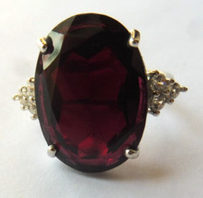 Bague en Grenat Almandin biseauté naturel, 24.Cts- 52 à 59- Surélevée Argent