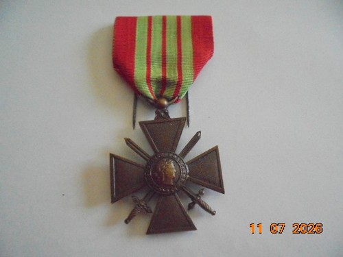 Médaille croix guerre 1939 - guerre,