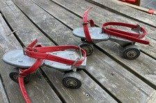 Ancien Paire Patin Roulette 4 roues SPEEDY Vintage