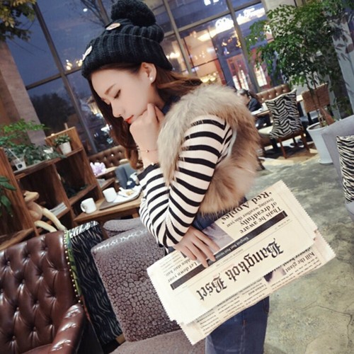 Pochette femme style journal