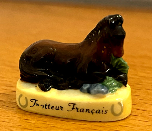 Fève cheval trotteur - fève,