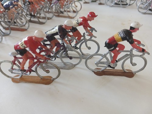 Coureurs cyclistes salza - coureurs, lot