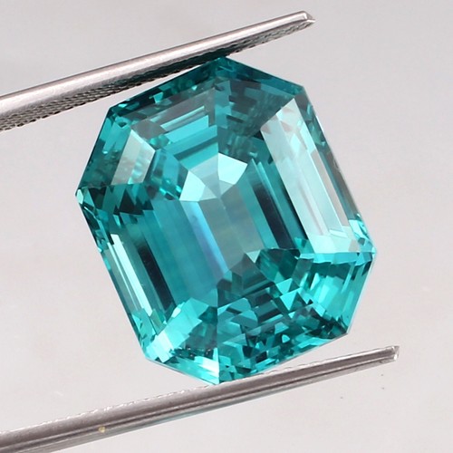 Saphir parti bleu - parti, vert