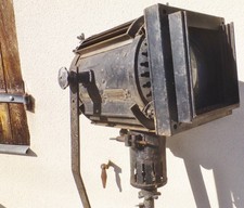 Grand PROJECTEUR Lumière 1920 CINÉMA Théâtre TÉLÉVISION Scène VINTAGE