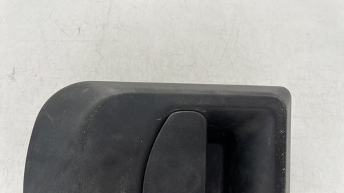 Poignee porte avant gauche