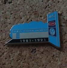 Pin's Volkswagen Audi VAG