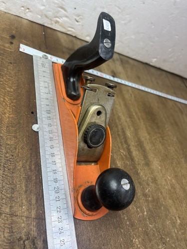 Rabot menuisier outil old tool - menuisier,
