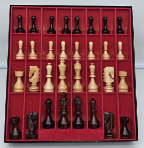 Magnifique jeu échecs - magnifique,