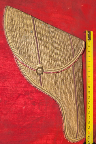 étui cuir rouge - cuir, galons