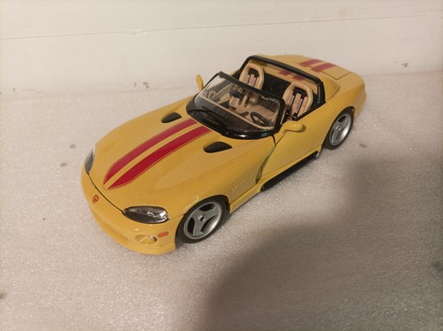 Dodge viper burago - 1/18,