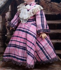 Robe vintage  pour poupée