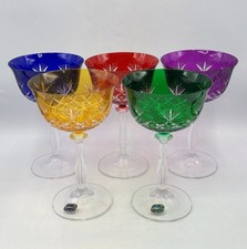 Série de cinq coupes à