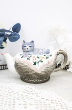 Théière zoomorphe en forme de chat en porcelaine anglaise