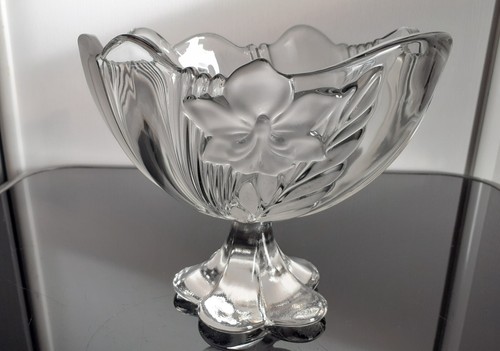 Coupe fruits sur pied en - pied,