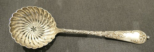 Cuillère saupoudrer en - cuillÈre,