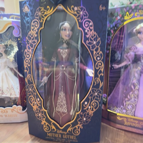 Poupée disney edition - disney,
