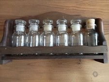 Étagère à épices