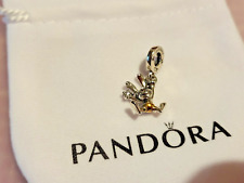 Charm PANDORA Pendant Disney 100e anniversaire Oswald avec diamant de synthèse