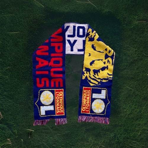Echarpe ultras tête lion - echarpe,