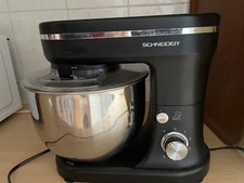 robot Schneider pour pétrir 