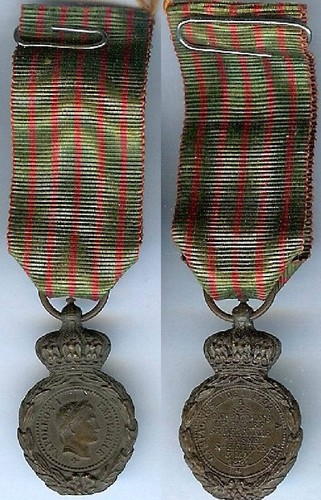 Médaille sainte - ,