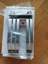 Calandre chromée console