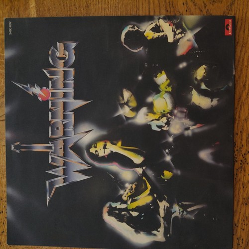 Warning tours - warning, 33