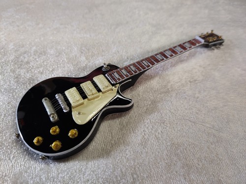 Ace frehley 1972 gibson - ace,