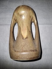 Vase en grès signé DENBAC