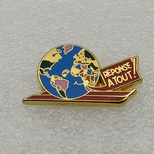Pin reponse tout la - pin's-reponse, a
