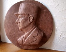 De Gaulle: Grosse médaille