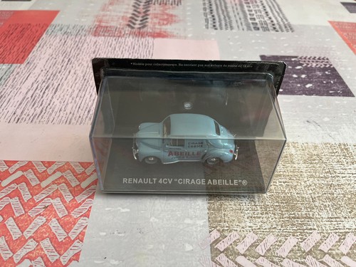 Voiture miniature renault 4cv - miniature,