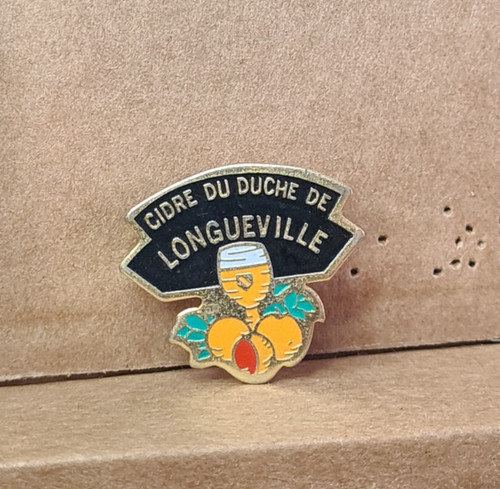 Pin vintage - (ebc),