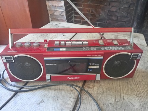 Radio cassette panasonic rouge - radio,