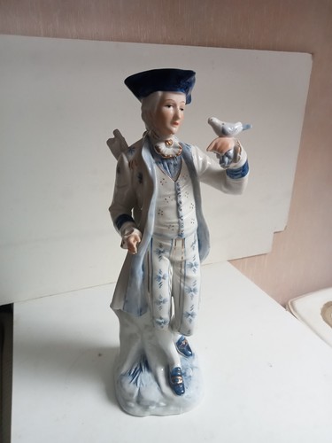 Statuette ancienne - ancienne, en