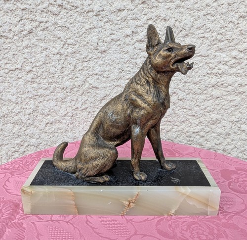 Statue animalière chien - animalière,