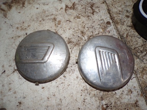 Lot deux caches allumage - deux,