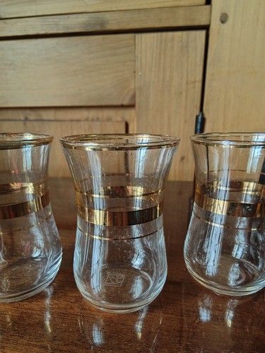 Verre thé liqueur - a,