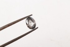0,65 ct de sel et poivre noir