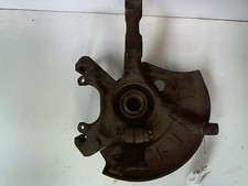 Pivot de moyeu avant droit