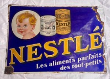 Plaque publicitaire émaillée « NESTLE »